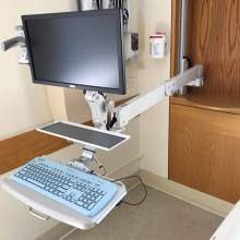 5216 Wall Workstation