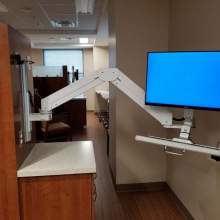 Elite 5220 Wall Workstation