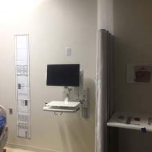 5216 Wall Workstation