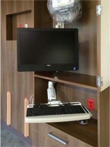 Ultra 180 Undercabinet Keyboard and Monitor Mount